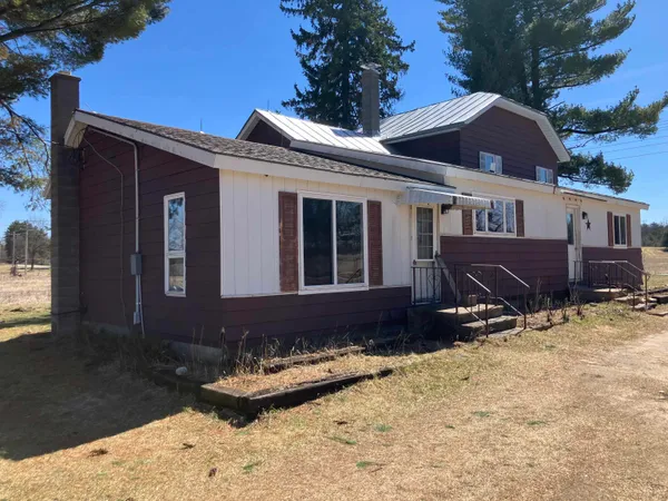 $249,900 | W6932 Alp Court, Wild Rose, WI 54984