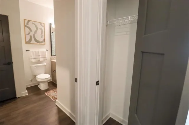 a bathroom with a toilet