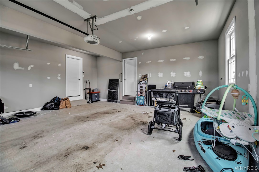 6409 Ward Road Wheatfield, NY 14132 - Photo 21 of 50