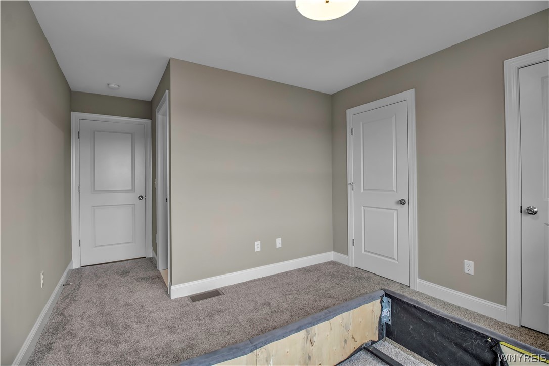 6409 Ward Road Wheatfield, NY 14132 - Photo 23 of 50