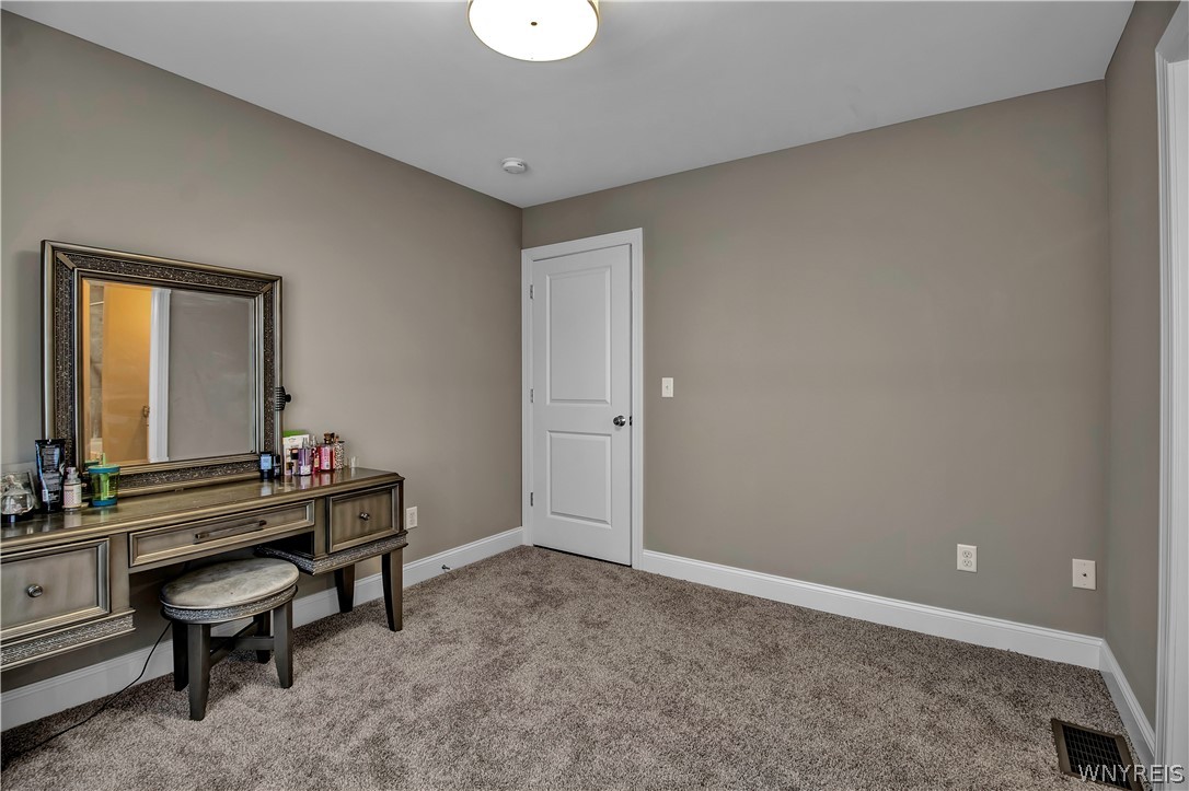 6409 Ward Road Wheatfield, NY 14132 - Photo 28 of 50