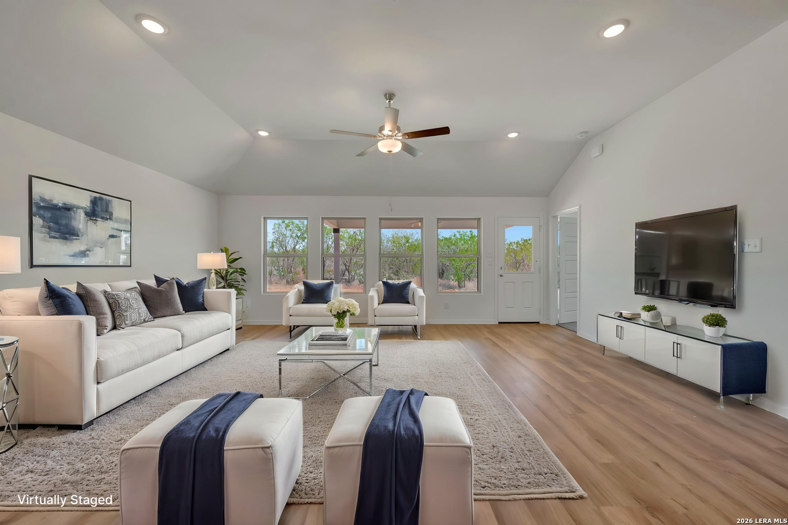 10206 Tynecastle Road Converse, TX 78109 - Photo 7 of 12 Gallery Image 7