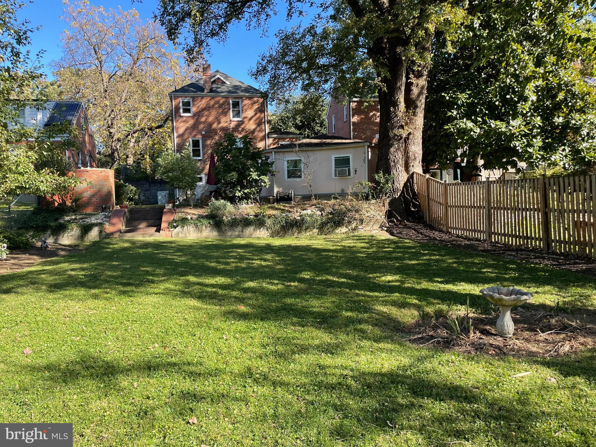 610 Ritchie Avenue Silver Spring, MD 20910 - Photo 25 of 30 yard