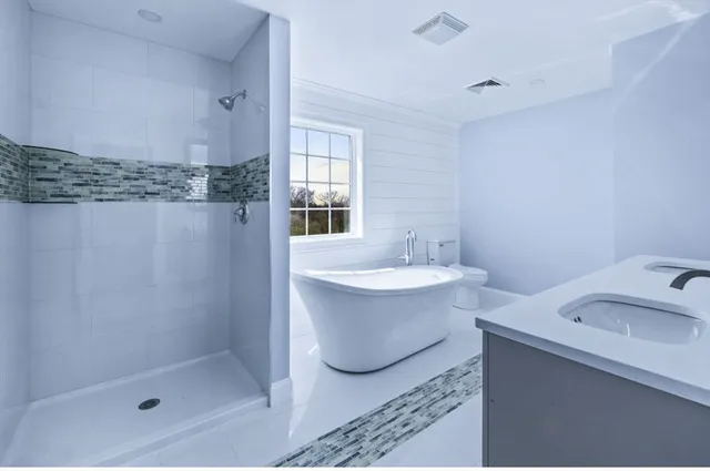 $899,994 | Lot 21 Robinson Road, Rochester, MA 02770