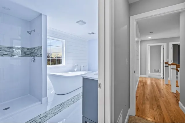 $899,994 | Lot 21 Robinson Road, Rochester, MA 02770