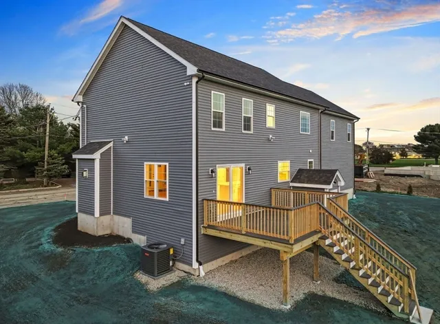 $899,994 | Lot 21 Robinson Road, Rochester, MA 02770