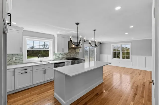 $899,994 | Lot 21 Robinson Road, Rochester, MA 02770