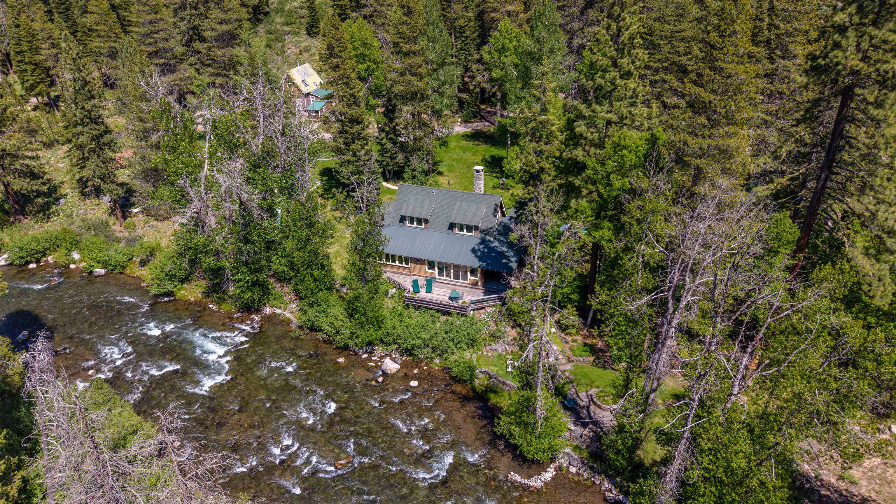 3090 River Road Truckee, CA 96161 - Photo 4 of 27