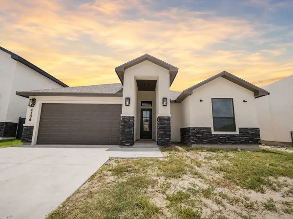 $419,900 | 4106 Talbot Drive, Corpus Christi, TX 78414