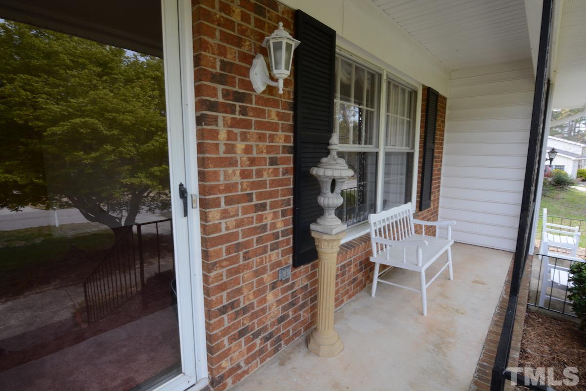 4016 Willow Oak Road Raleigh, NC 27604 - Photo 2 of 21 a view of balcony