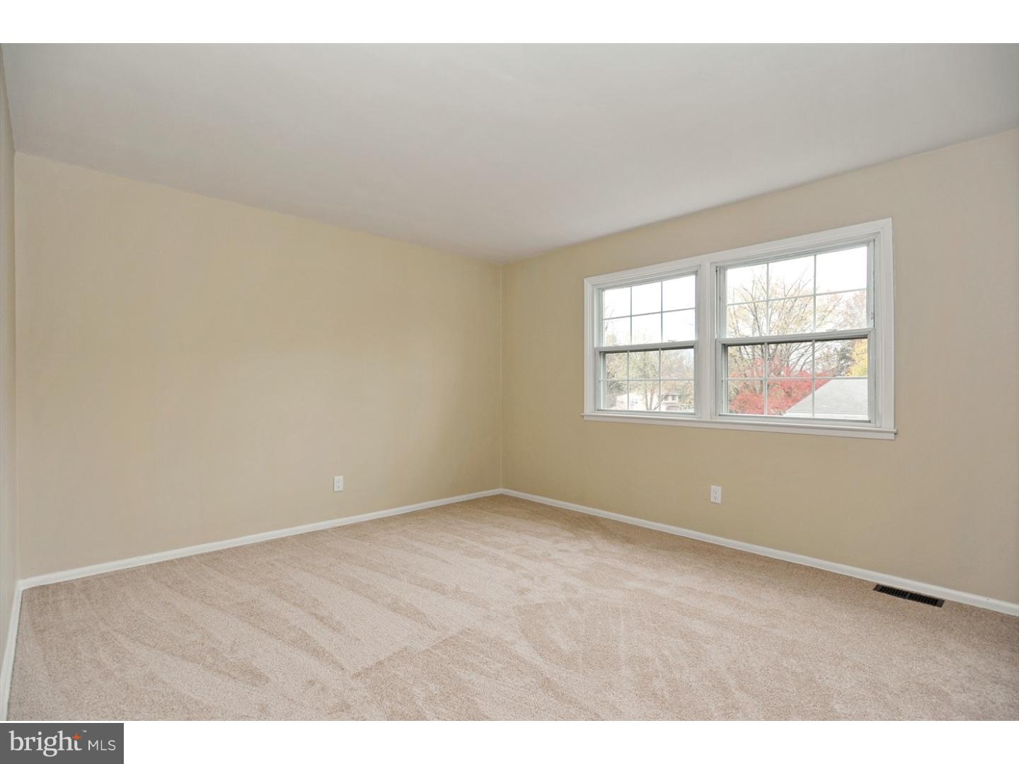 1633 Daws Road Blue Bell, PA 19422 - Photo 12 of 17 Gallery Image 12