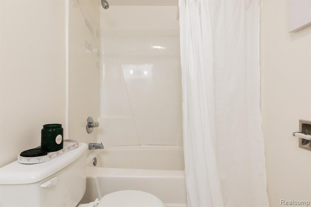 3882 Okemos Road Okemos, MI 48864 - Photo 39 of 50 Gallery Image 39