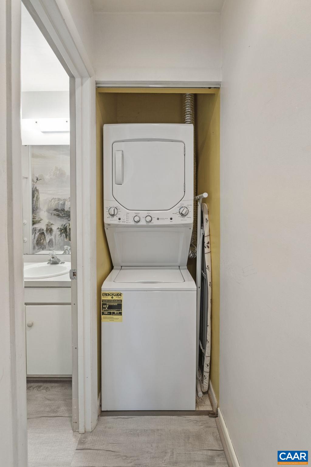 767 Exton Court Charlottesville, VA 22901 - Photo 29 of 34 a utility room with dryer and washer