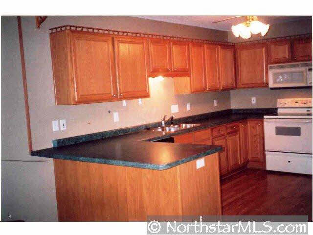 4914 35th Avenue Northwest Rochester, MN 55901 - Photo 4 of 9