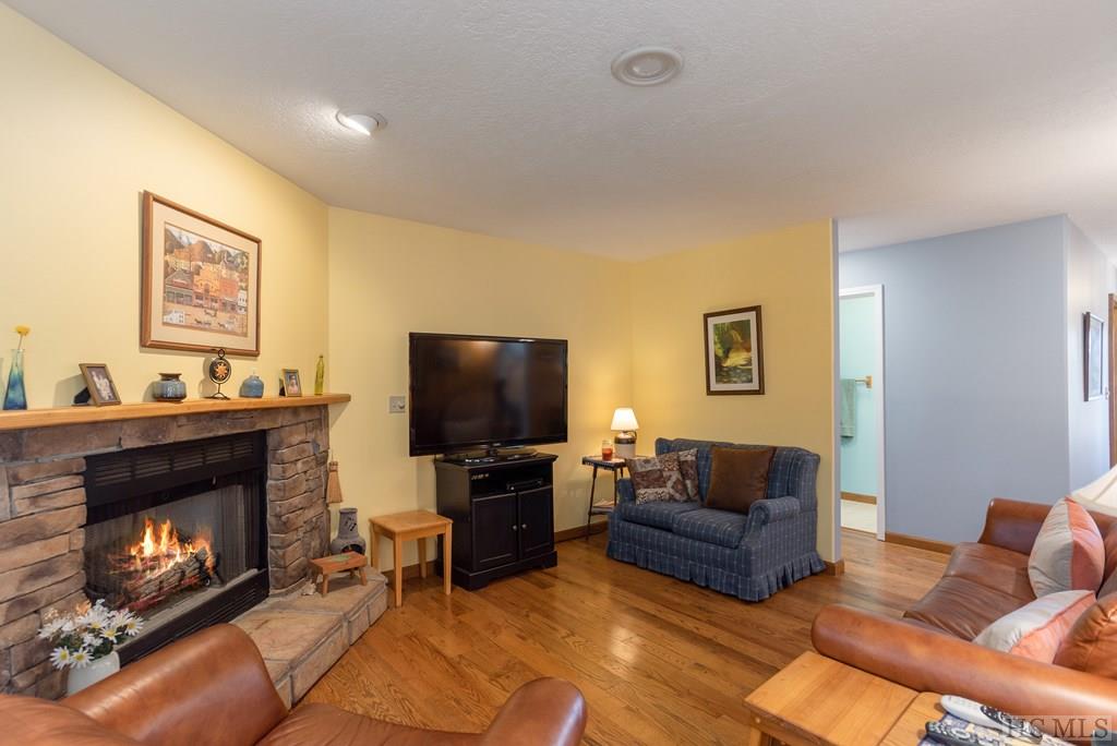 85 Tweeter Hill Road Cullowhee, NC 28723 - Photo 11 of 33 Gallery Image 11
