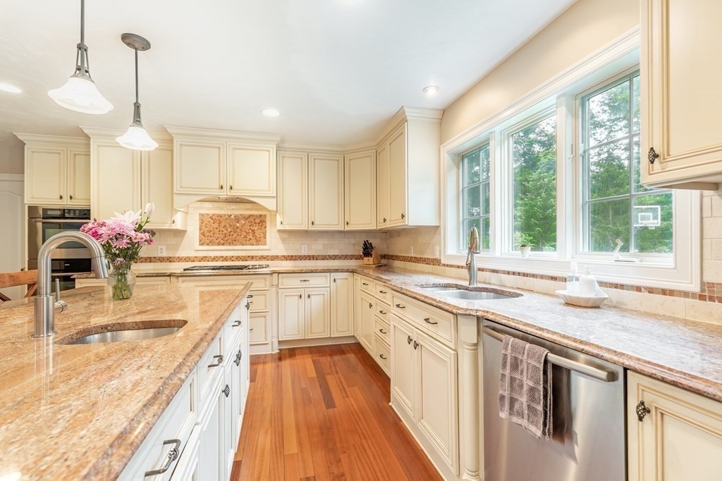 77 Plain Road Wayland, MA 01778 - Photo 13 of 41 Gallery Image 13