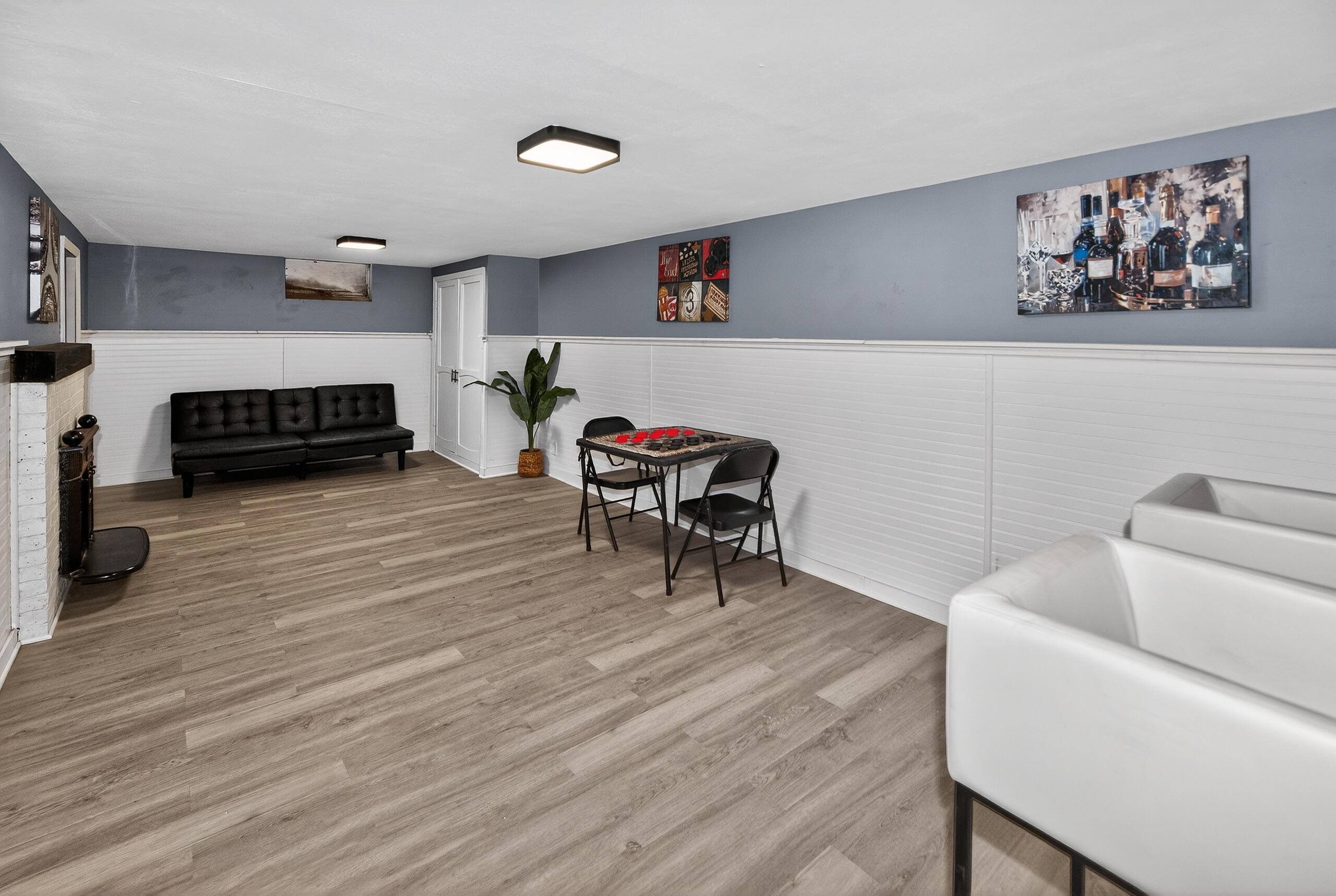 2220 West Neil Place Milwaukee, WI 53209 - Photo 17 of 34 Rec Room