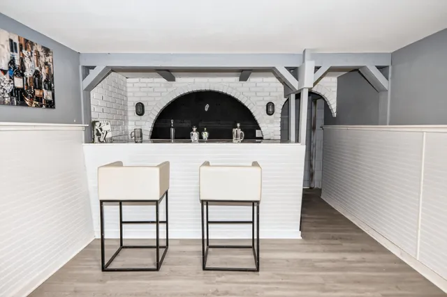 $174,900 | 2220 West Neil Place, Milwaukee, WI 53209