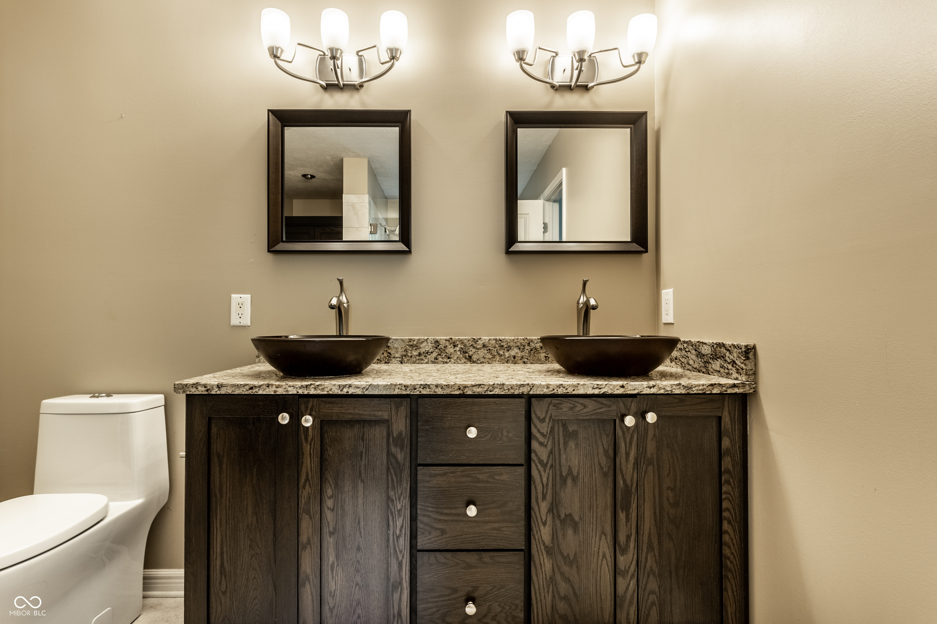 11239 Delight Creek Road Fishers, IN 46038 - Photo 11 of 21 Gallery Image 11