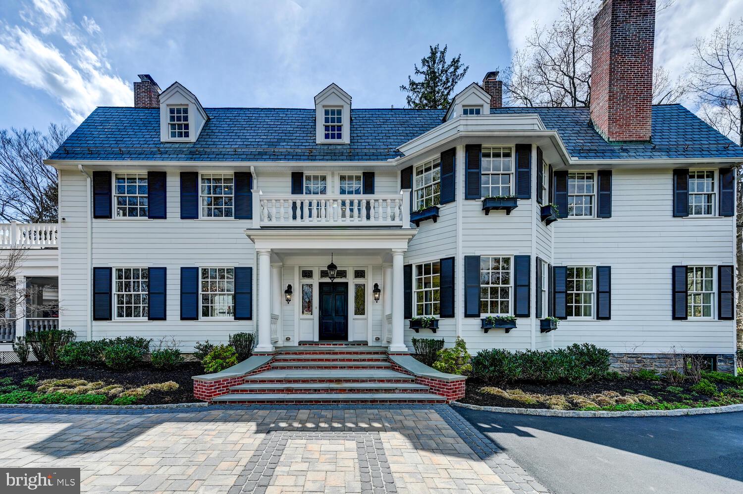 Welcome to one of Ruxton's Finest Properties