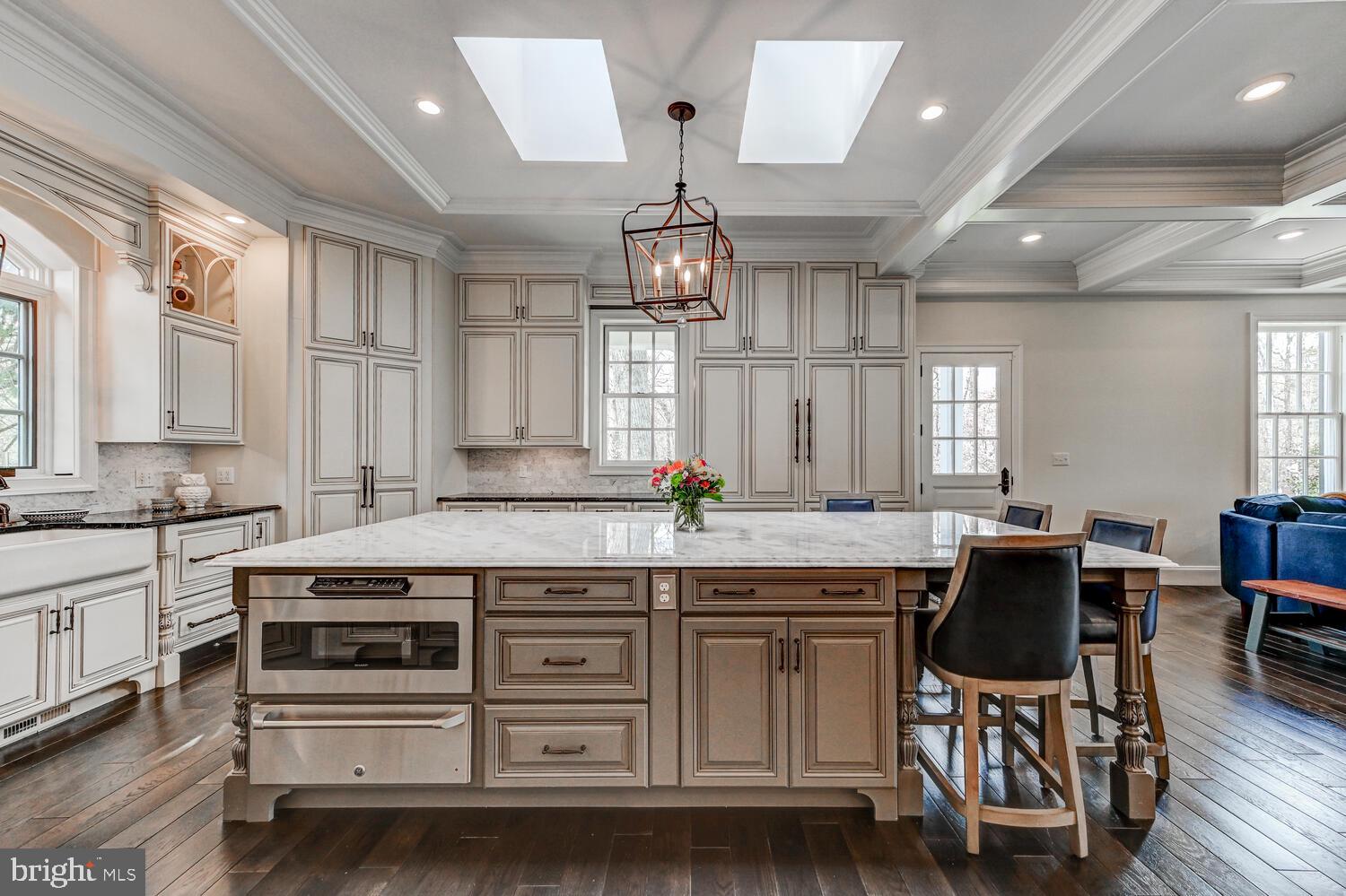 1848 Circle Road Towson, MD 21204 - Photo 21 of 69 Huge Kitchen island