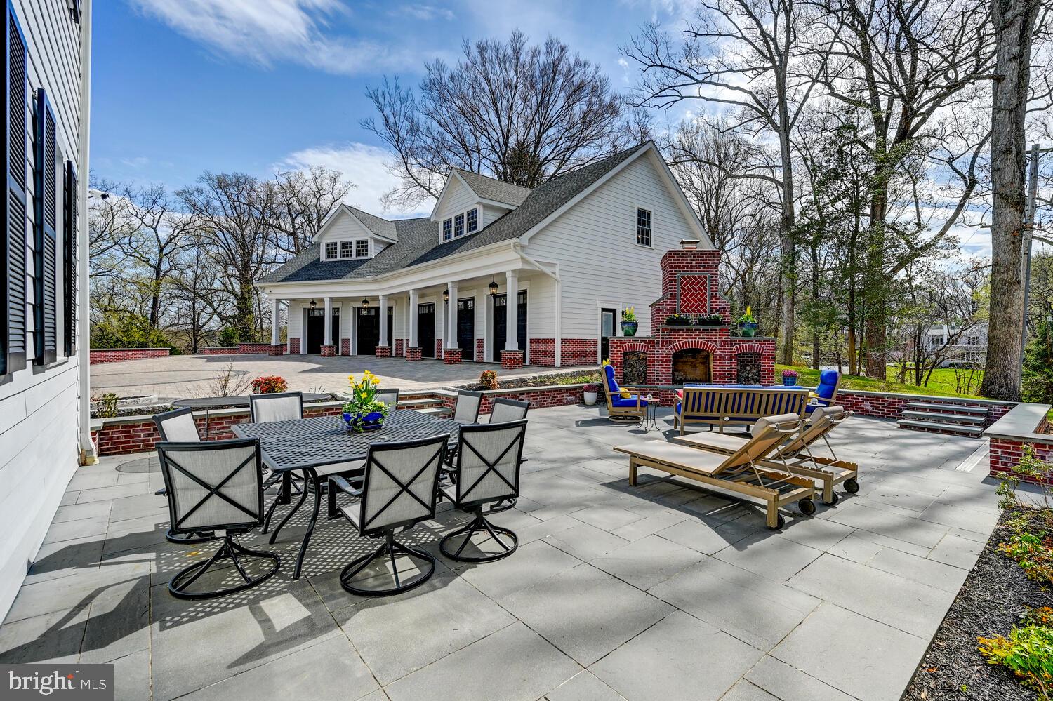 1848 Circle Road Towson, MD 21204 - Photo 5 of 20 a view of patio with chairs and tables on the patio