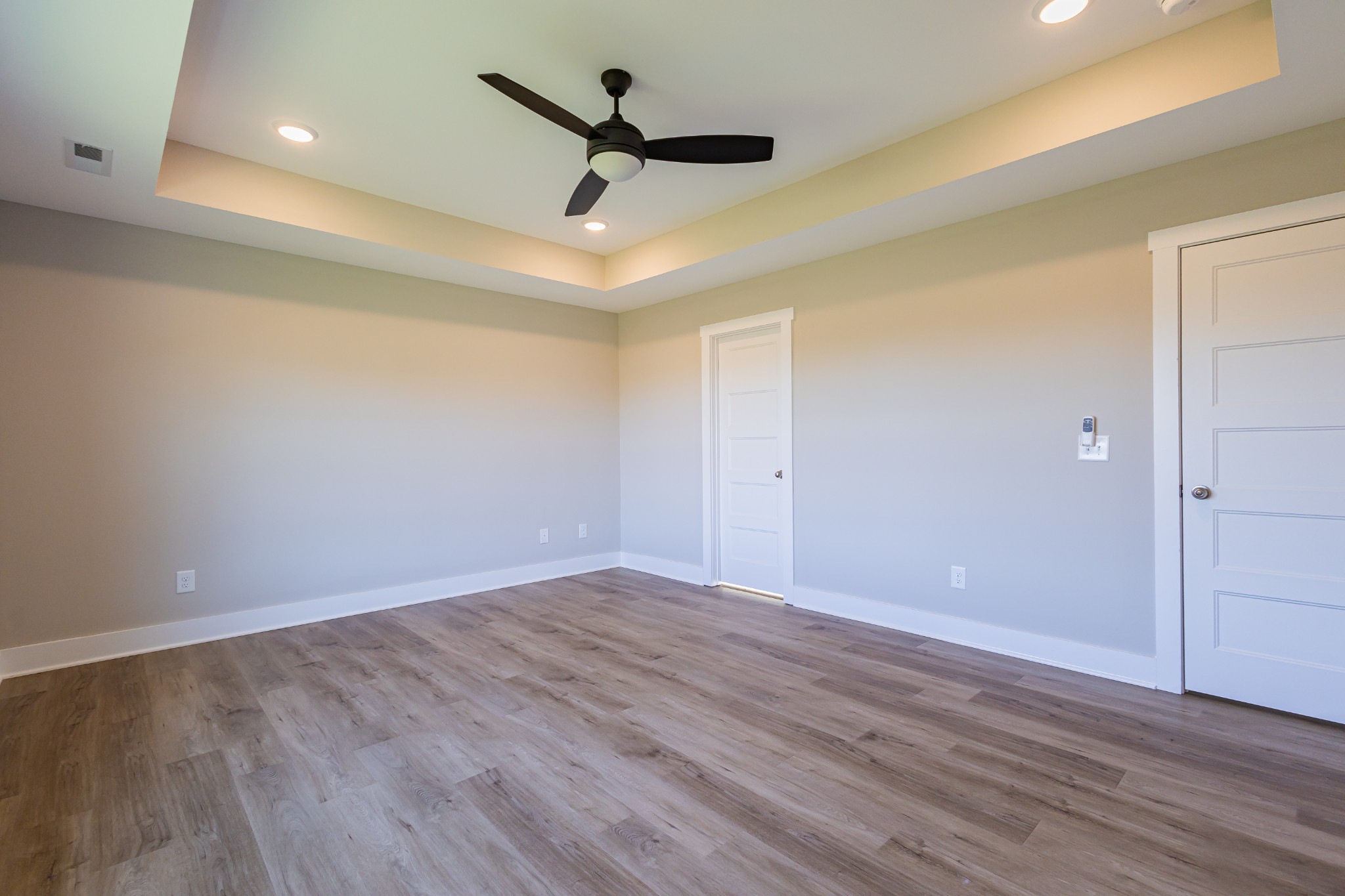 31 Brooklyn Avenue Manchester, TN 37355 - Photo 36 of 66 wooden floor in an empty room