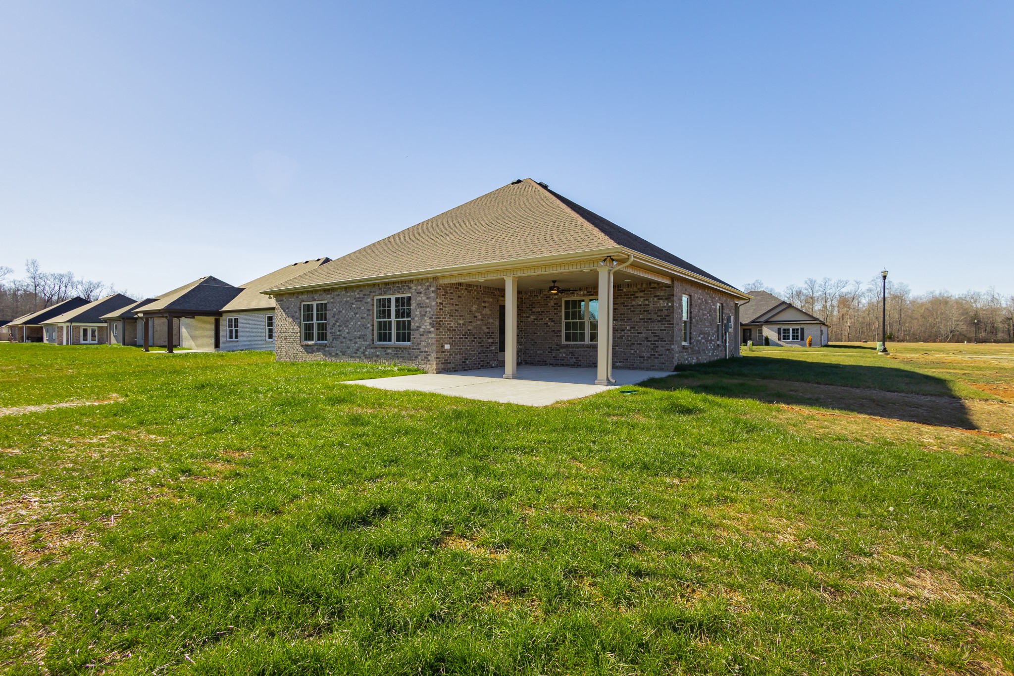31 Brooklyn Avenue Manchester, TN 37355 - Photo 7 of 66 a view of a house with a yard and sitting area