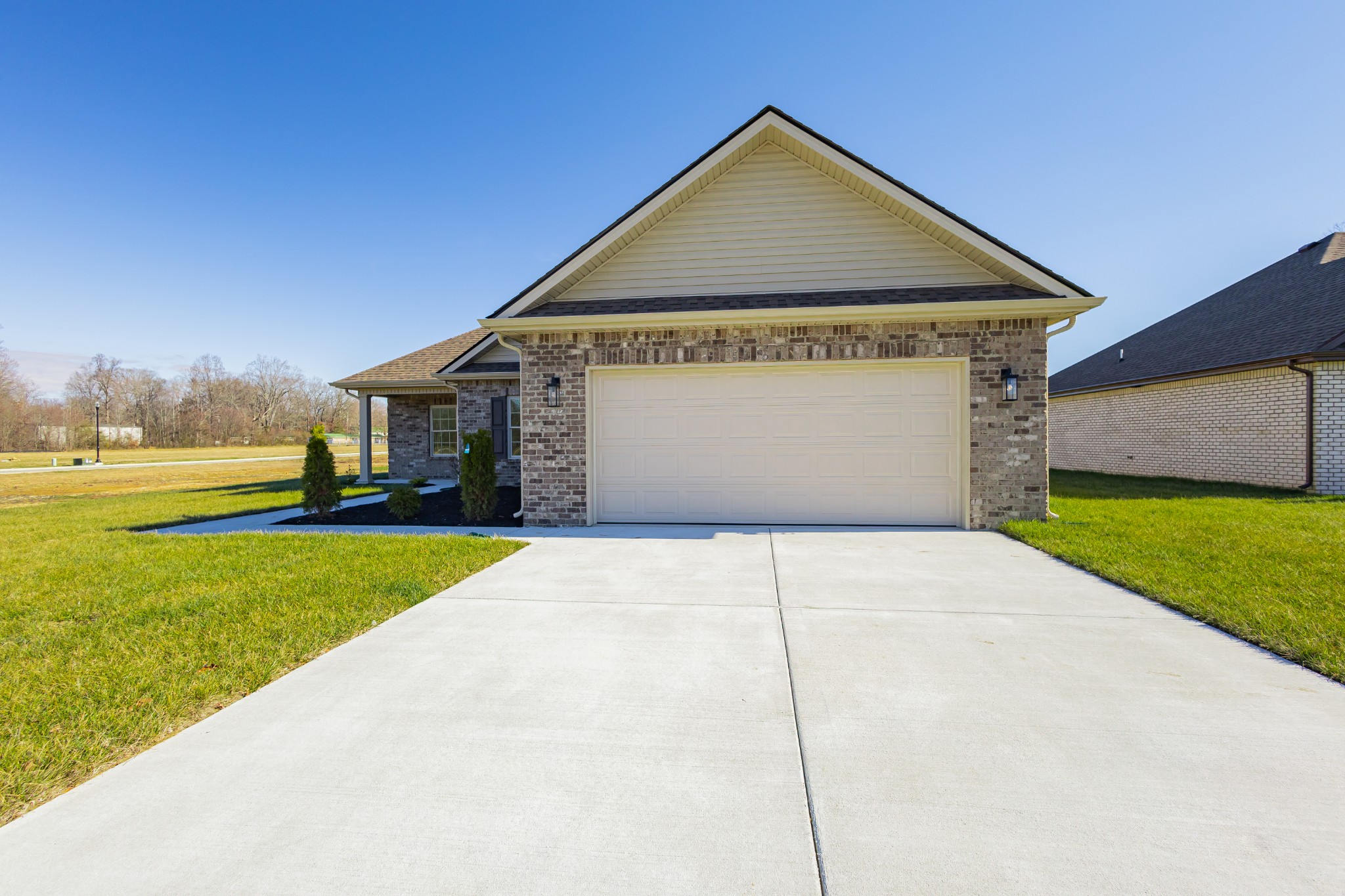31 Brooklyn Avenue Manchester, TN 37355 - Photo 8 of 66 a view of outdoor space and yard