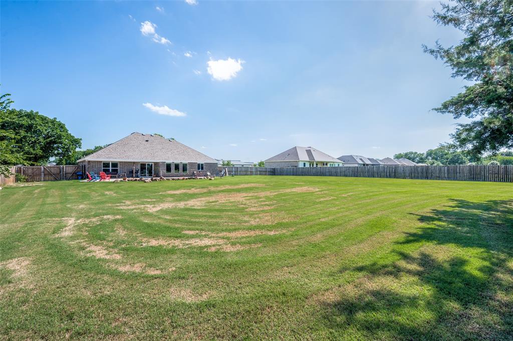 524 East Carol Street Pilot Point, TX 76258 - Photo 24 of 30