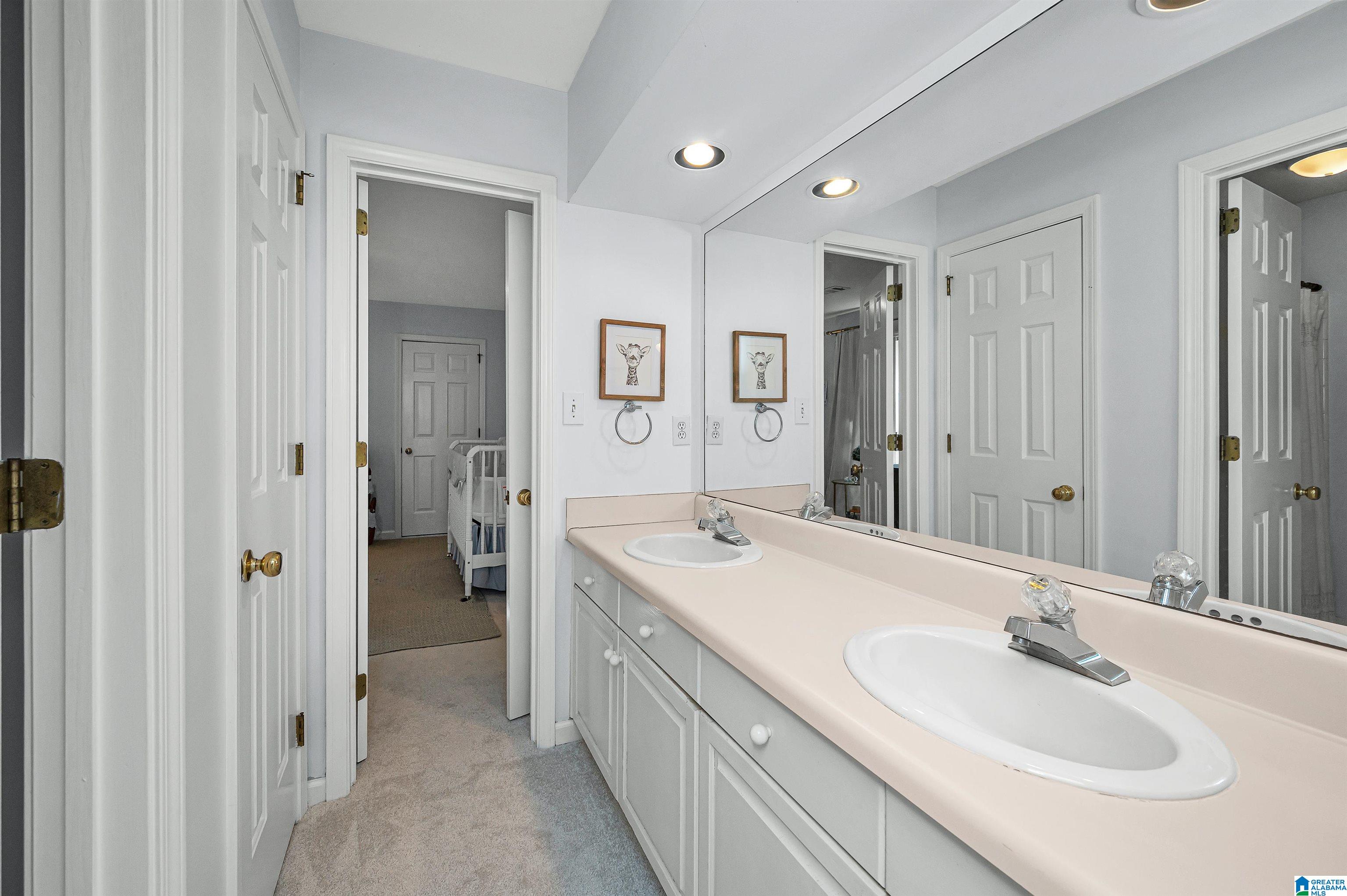 3914 Spring Valley Road Birmingham, AL 35223 - Photo 28 of 45