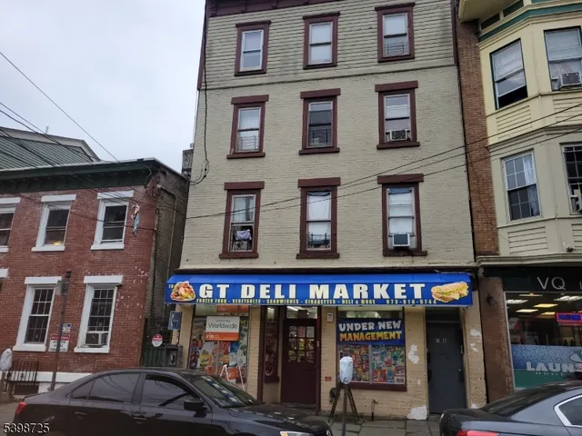$2,275 | 18 Van Houten Street, Paterson, NJ 07505
