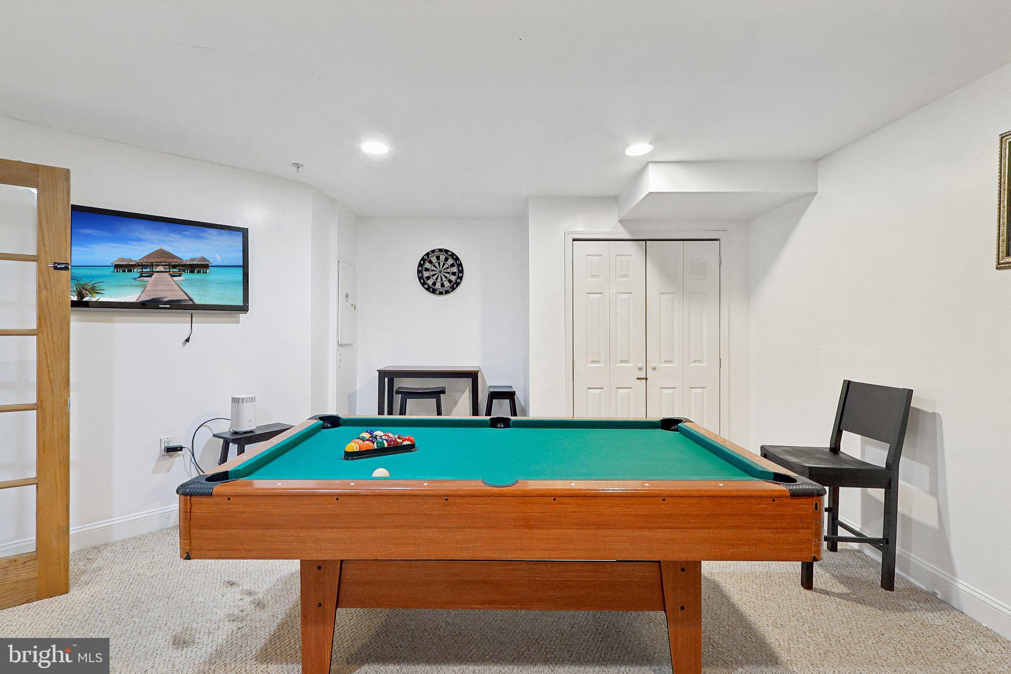 9003 Eldon Drive Clinton, MD 20735 - Photo 43 of 54 Inviting game room for leisure fun.