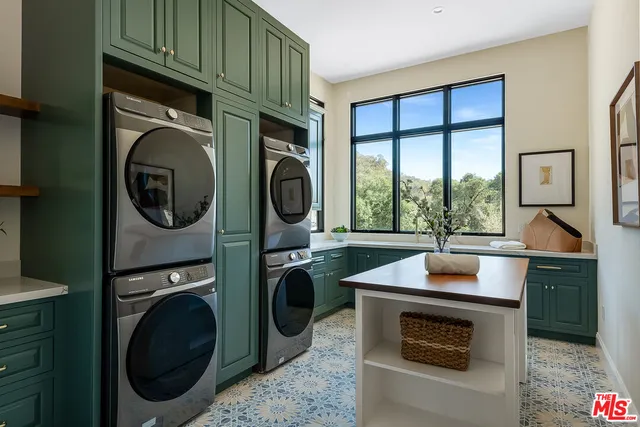 $9,150,000 | 1985 Highgate Road, Westlake Village, CA 91361