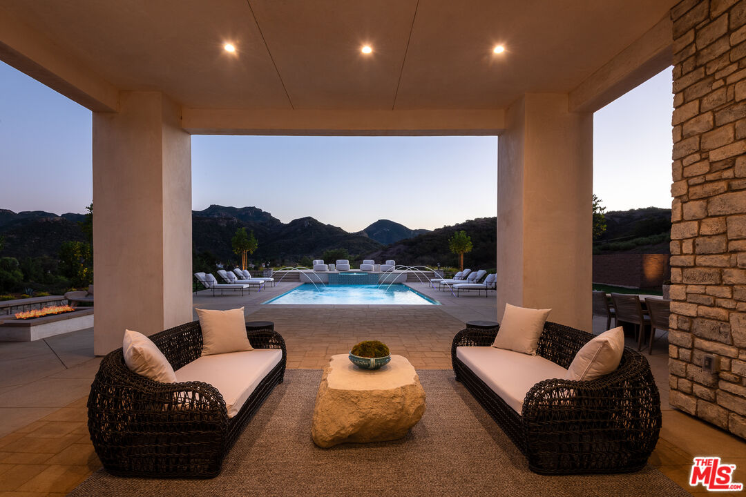 1985 Highgate Road Westlake Village, CA 91361 - Photo 62 of 65