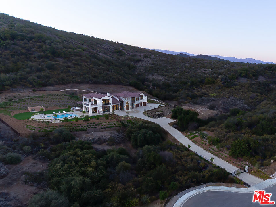 1985 Highgate Road Westlake Village, CA 91361 - Photo 64 of 65