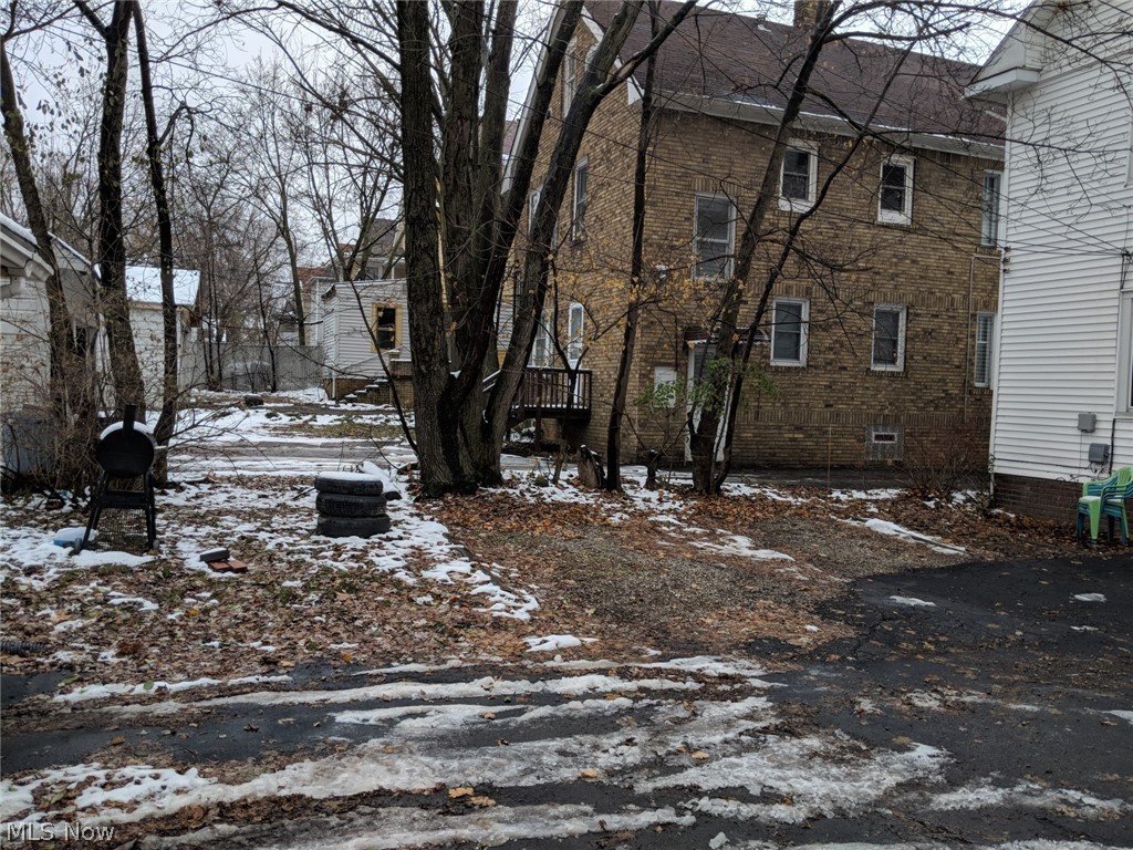 2208 Edgewood Road Cleveland, OH 44118 - Photo 17 of 18