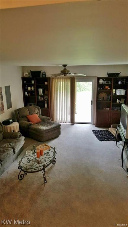 30125 Meadow Ridge South Farmington Hills, MI 48334 - Photo 8 of 31