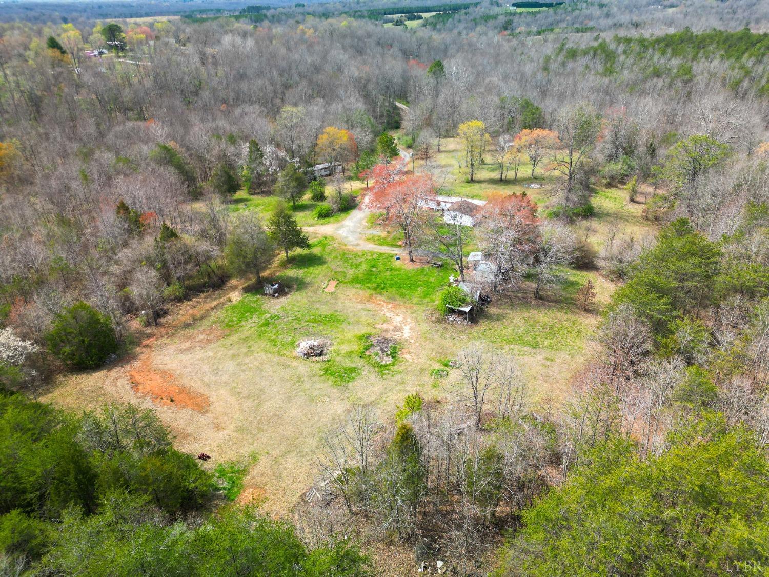 949 Toytown Road Amherst, VA 24521 - Photo 2 of 38 a view of lake