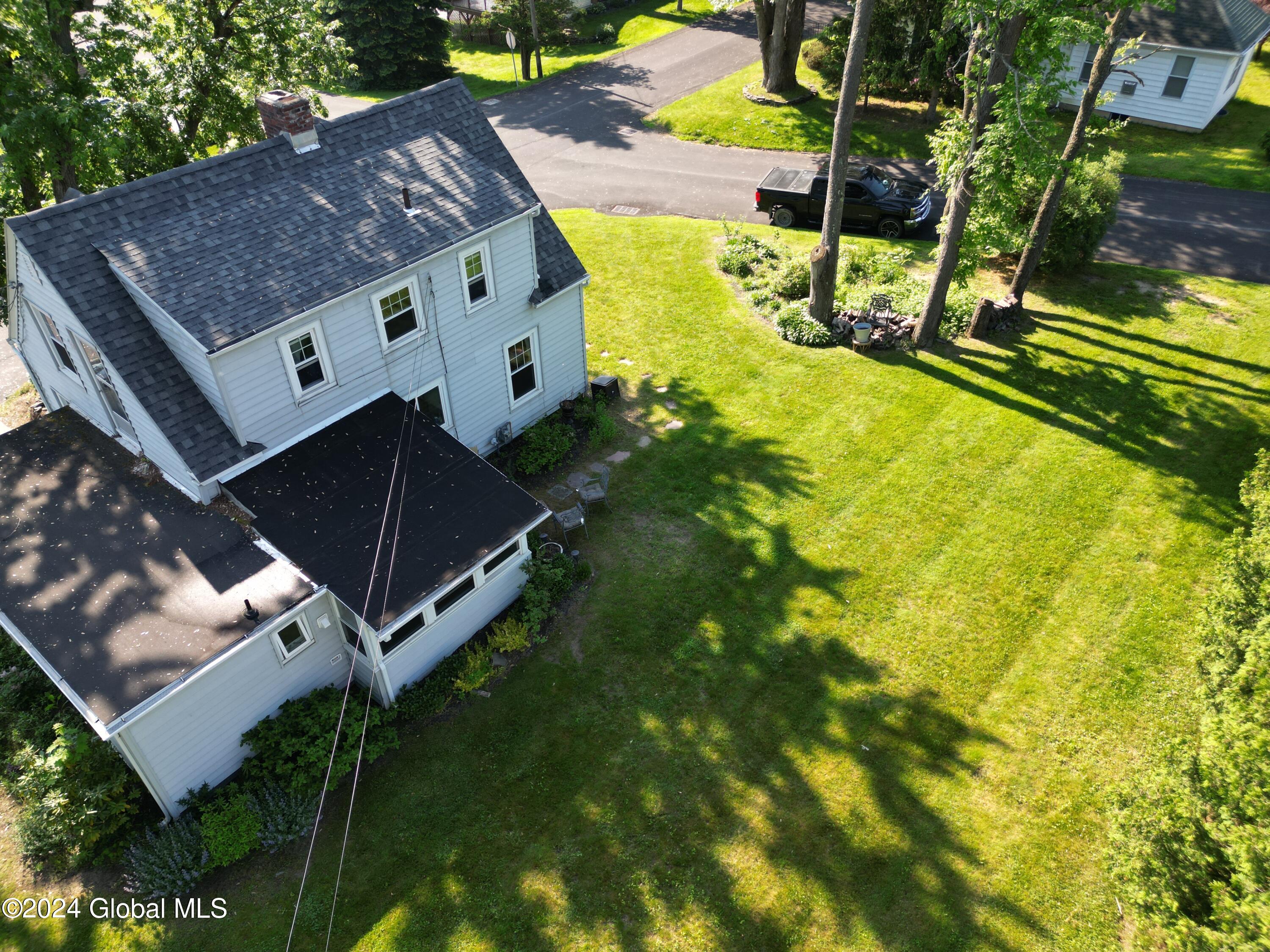 27 Spring Avenue Latham, NY 12110 - Photo 4 of 16 DJI_0470