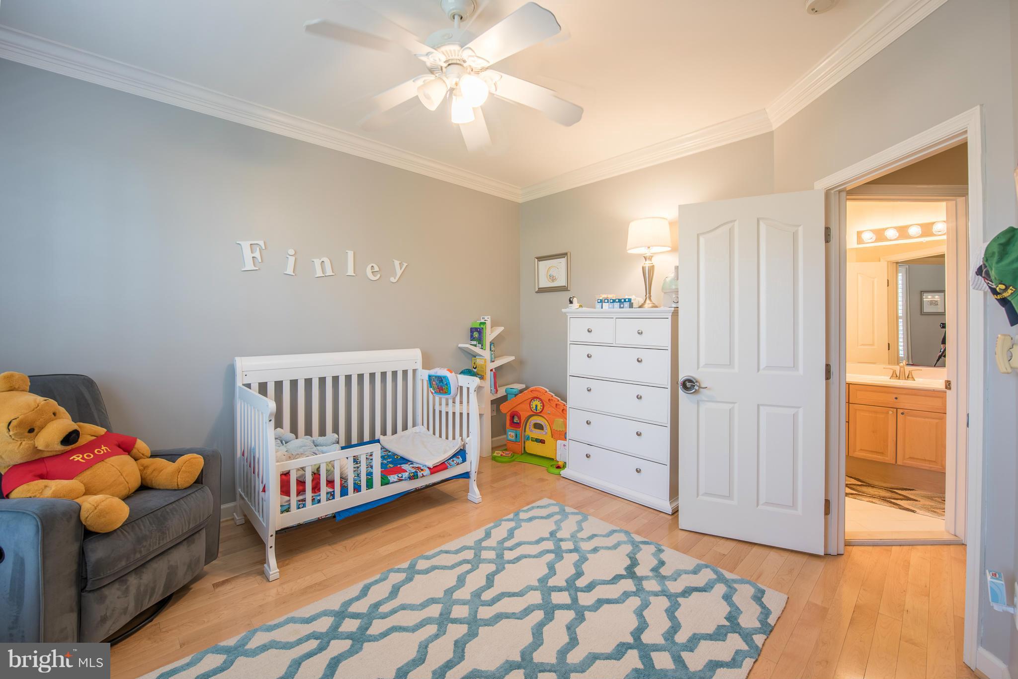 1915 Logan Manor Drive Reston, VA 20190 - Photo 22 of 30 Bedroom