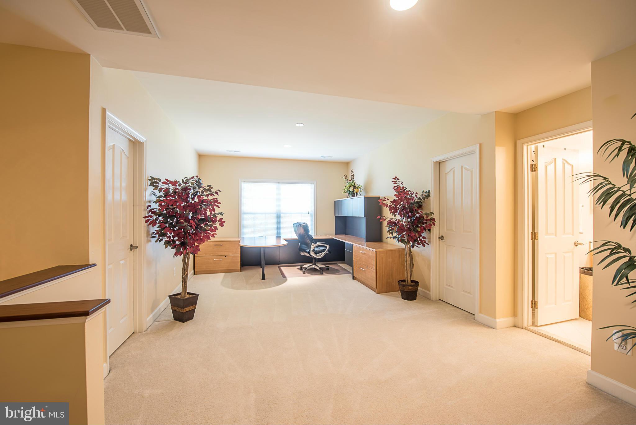 1915 Logan Manor Drive Reston, VA 20190 - Photo 24 of 30 Interior (General)