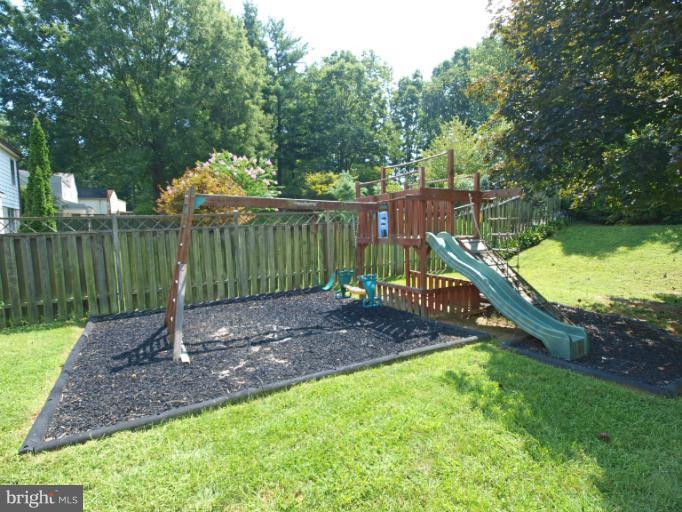 224 Hermleigh Road Silver Spring, MD 20902 - Photo 25 of 30 Playground