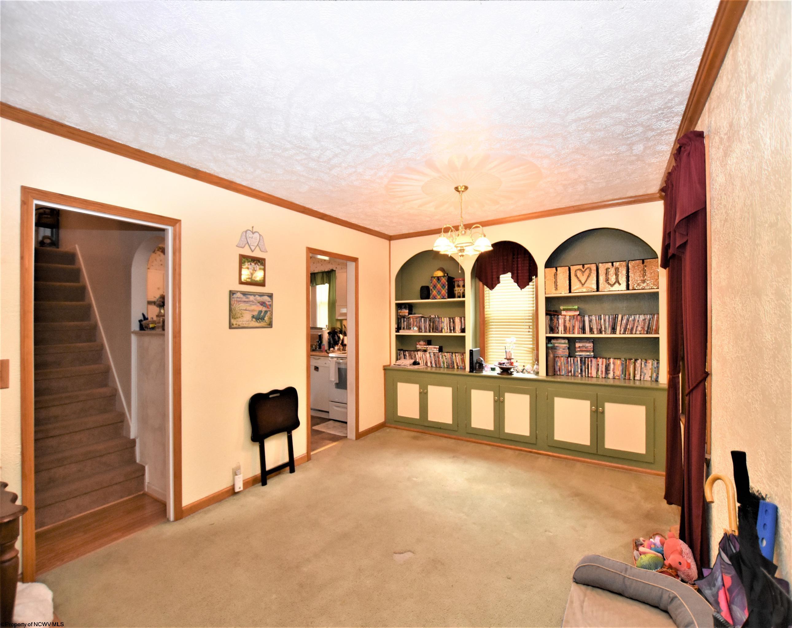 103 Walker Street Rivesville, WV 26588 - Photo 8 of 30 Gallery Image 8