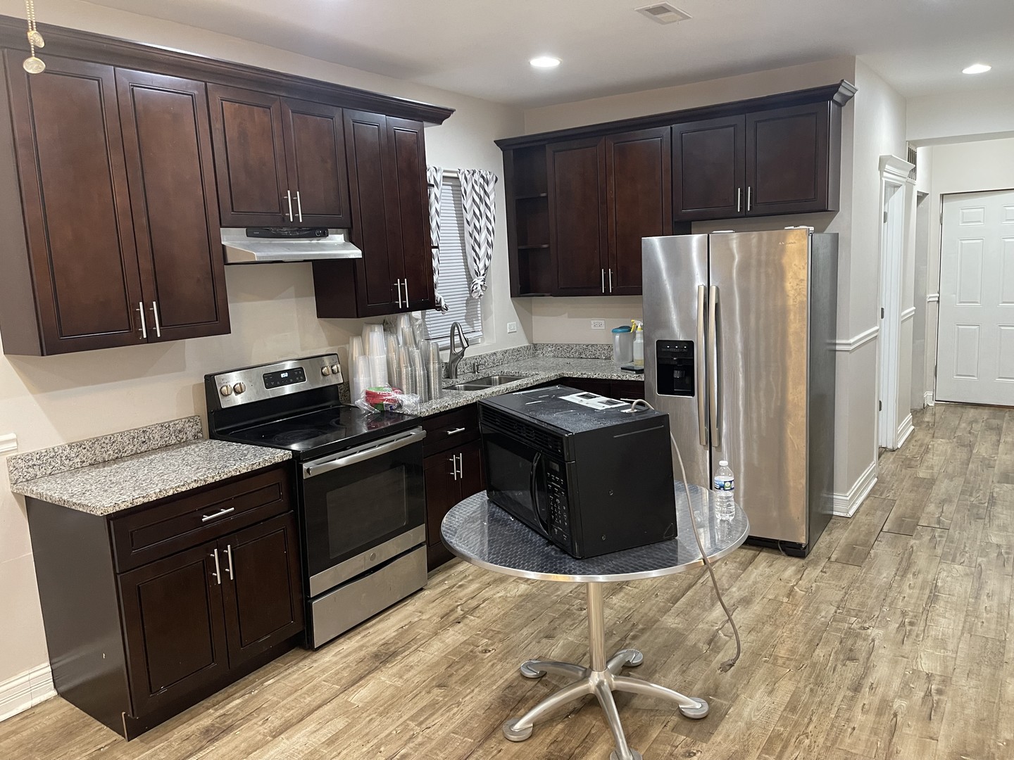 6330 South Artesian Avenue Chicago, IL 60629 - Photo 20 of 28