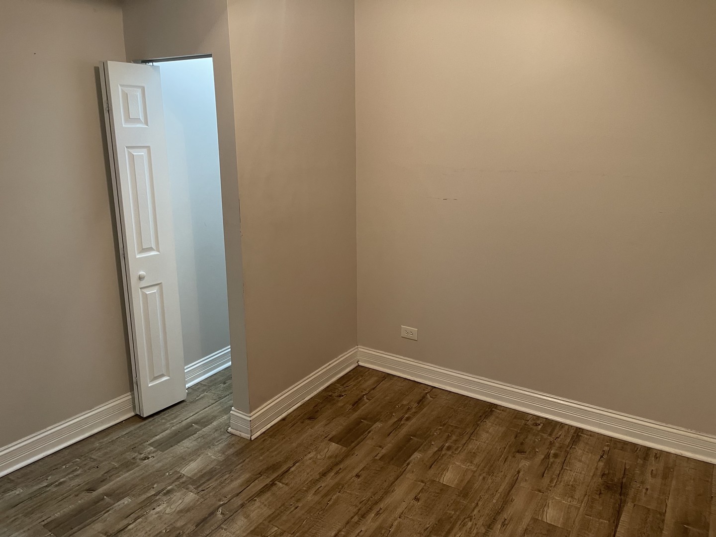 6330 South Artesian Avenue Chicago, IL 60629 - Photo 23 of 28