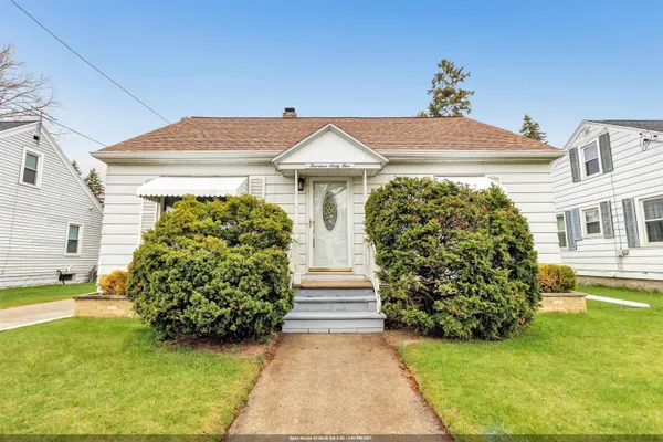 $239,900 | 1465 Harvey Street, Green Bay, WI 54302