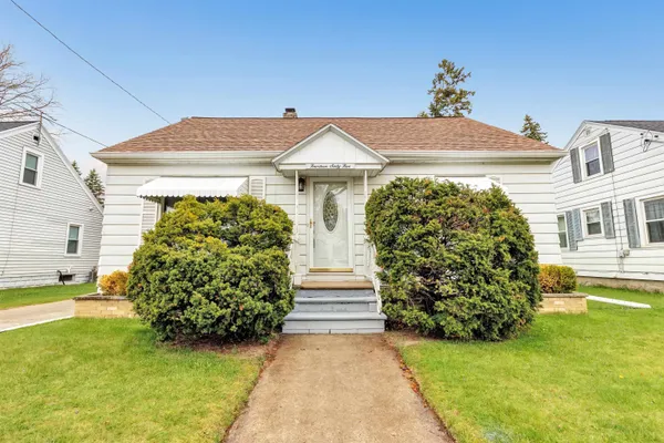 $239,900 | 1465 Harvey Street, Green Bay, WI 54302