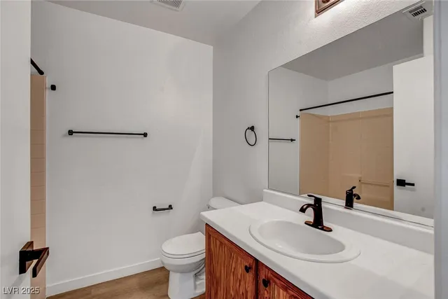 $1,800 | 5998 Jagged Cut Street, Unit 103, Henderson, NV 89011