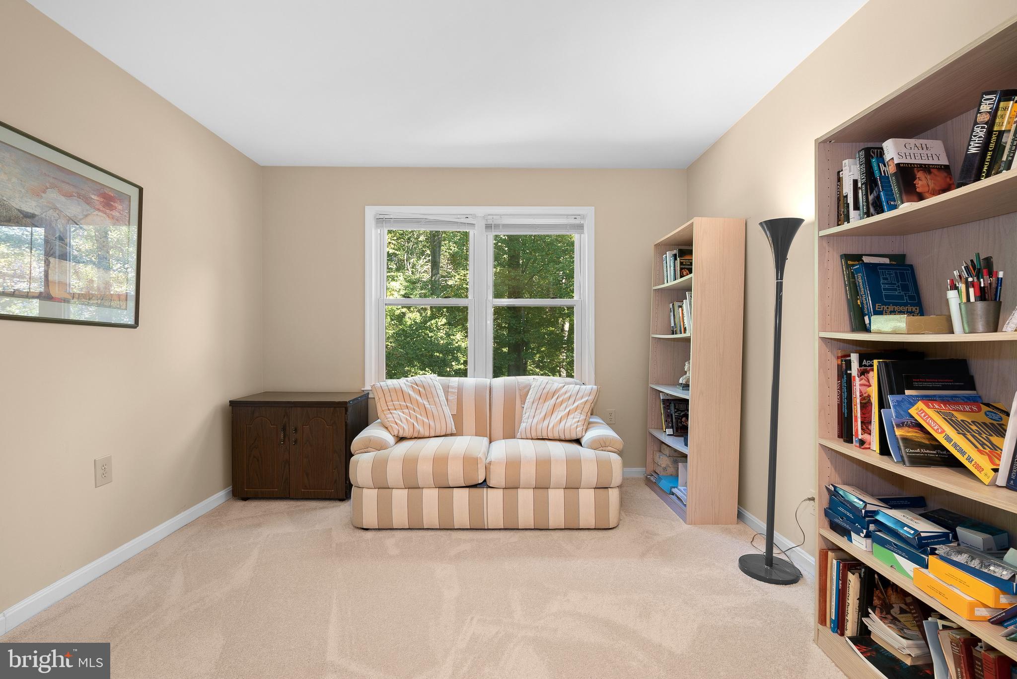 1925 Chapel Hill Road Silver Spring, MD 20906 - Photo 23 of 41 Owner's Sitting Room